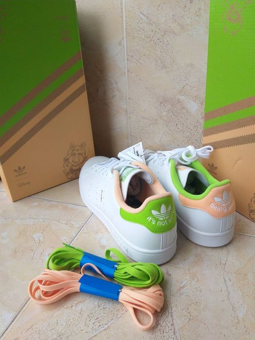 Adidas Stan Smith Miss Piggy & Kermit - мъжки кецове НОВИ С КУТИЯ
