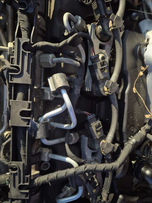 Vând injecție complecta vw 1.6 CLHA,CLH,CLHB