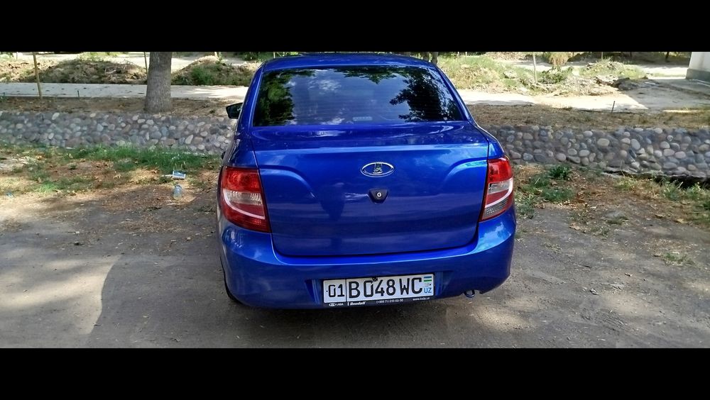 Lada Granta avto