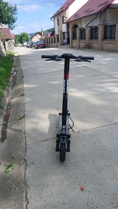Vând trotinetă Ducati pro 2 evo în stare bună