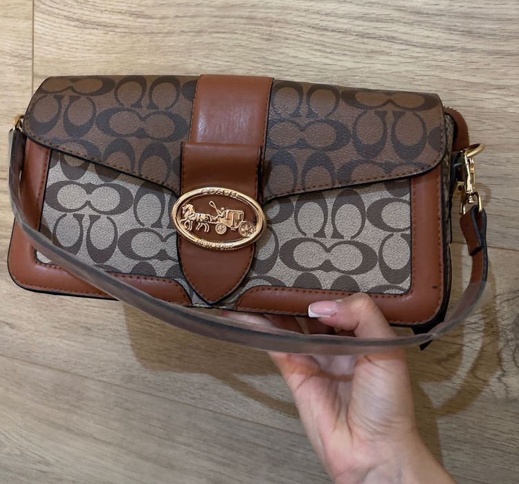 Дамска чанта - кафява