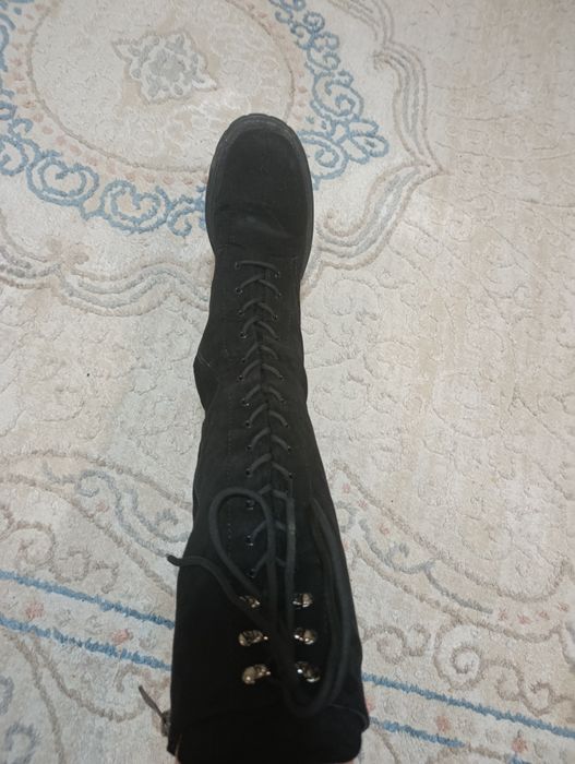 Продам зимние сапоги