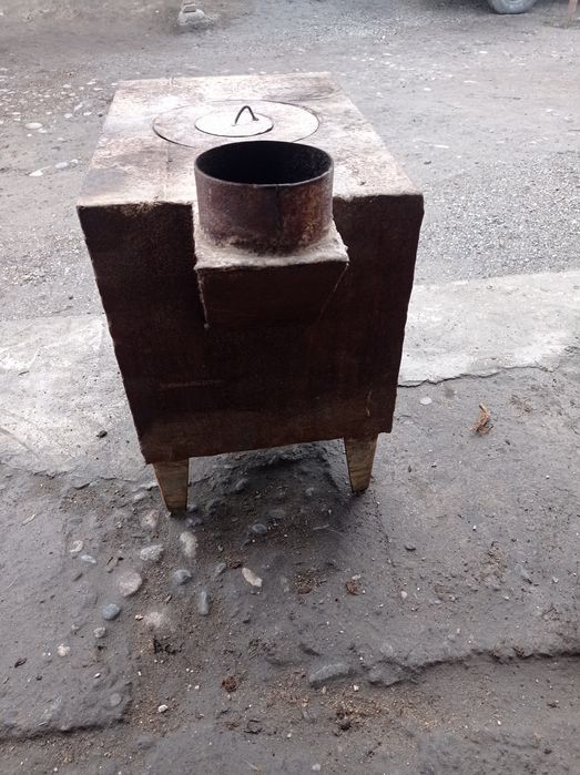 Утин ва кумир печка сотилади