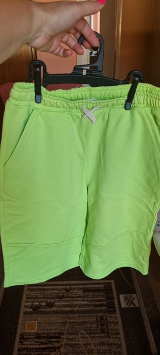 Къси панталонки за момче