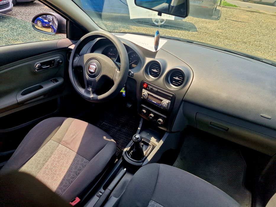SEAT Cordoba 2007 — imagine 5