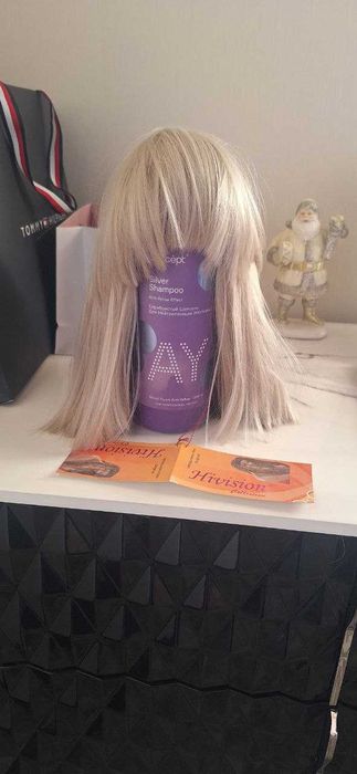 Продается парик, женский новый