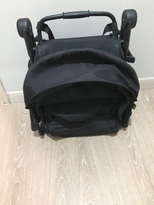 Коляска прогулочная Mountain buggy nano v2