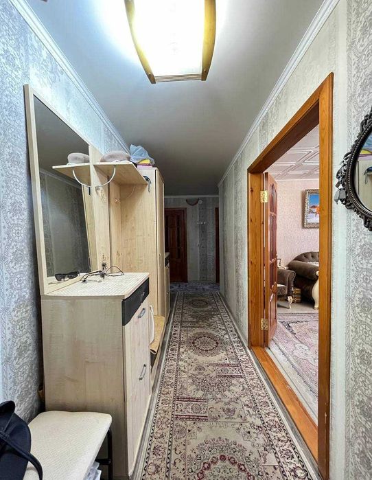 Продам 3 комнатную на 101