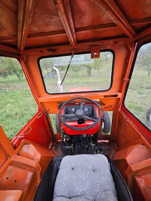 Vând U550 DT 4x4 si U445