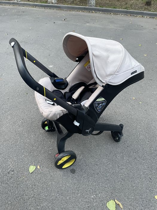 Продам коляску автокресло