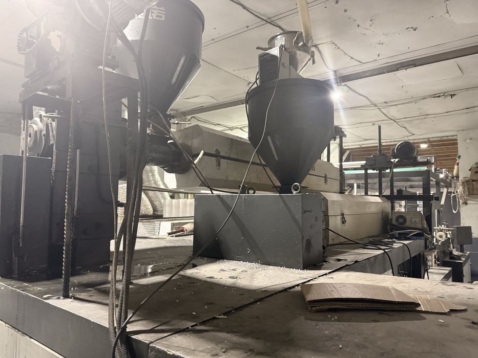 Стрейч станок сотилади