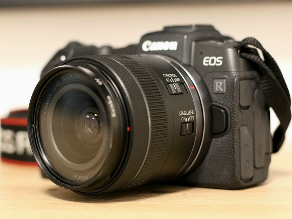 Canon Eos RP + 24-50 Stm обектив Full frame