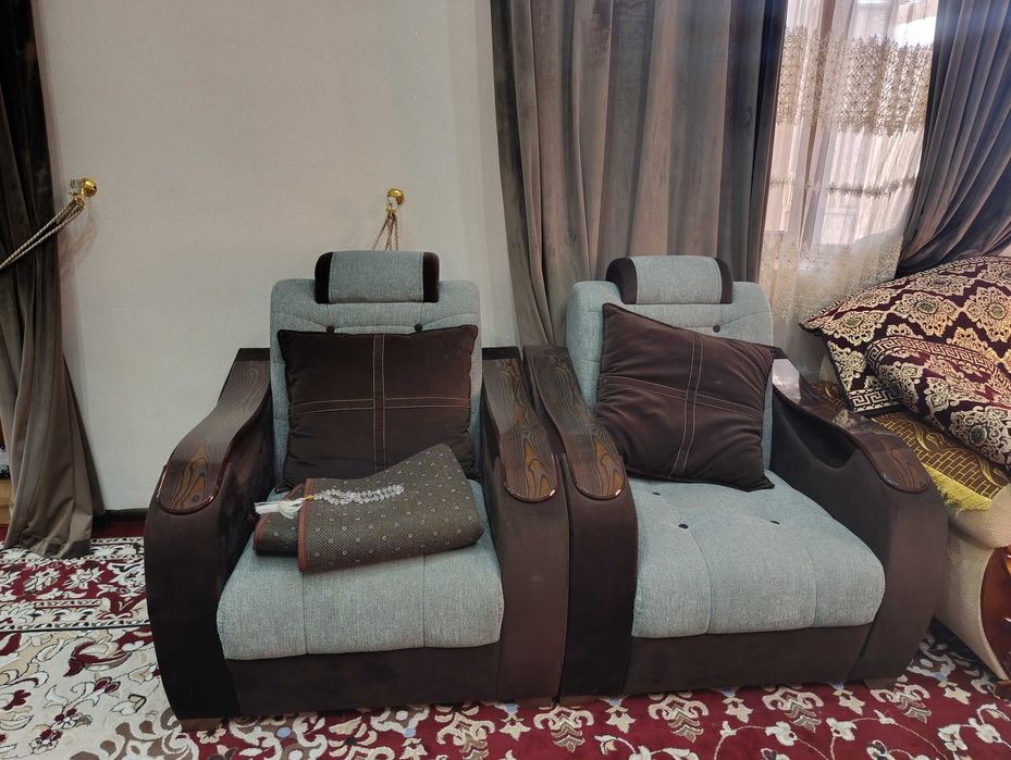 Divan Kreslo yumshoq