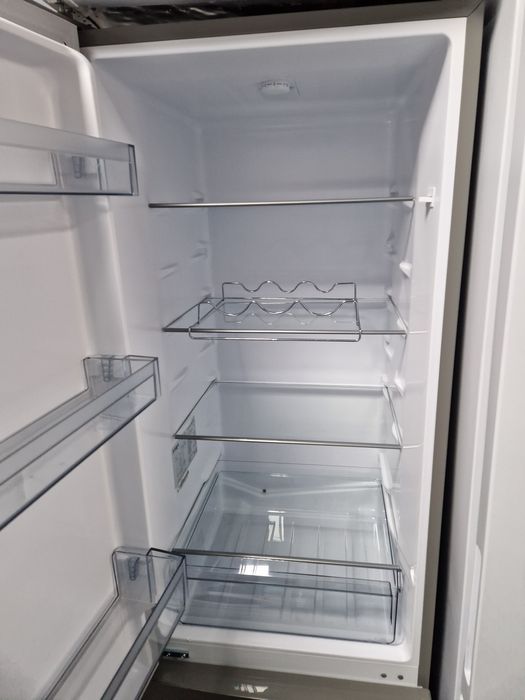 Хладилник с фризер Frigor A++