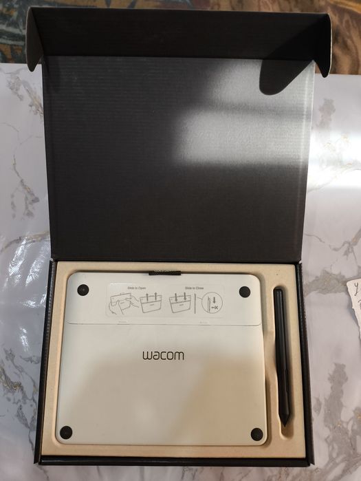 Графический планшет Wacom Intuos Draw (Small)