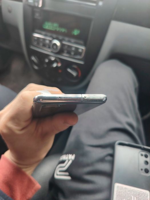 Samsung s20 5g 12/128 talik