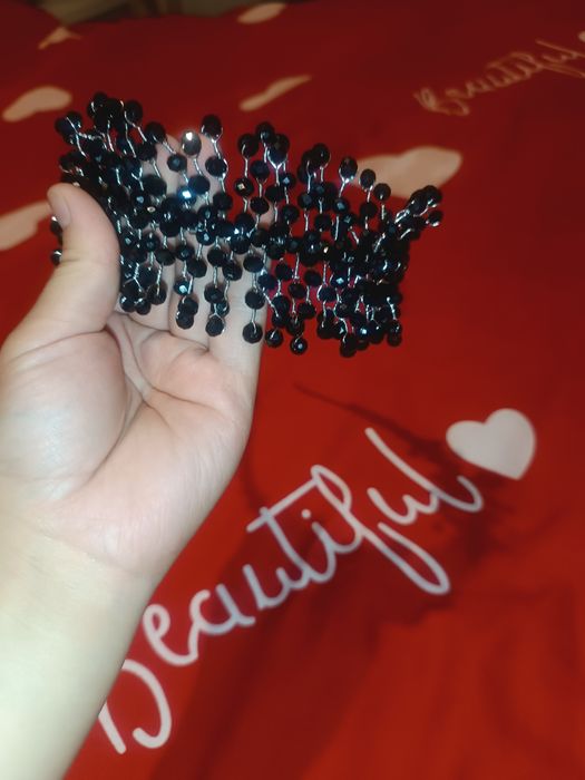Qora rangli diadema