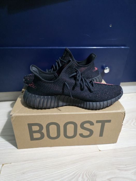 Adidas yeezy boost 350v2 Core Red 45/45.5