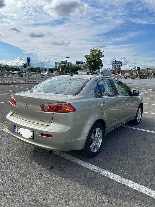 Mitsubishi Lancer