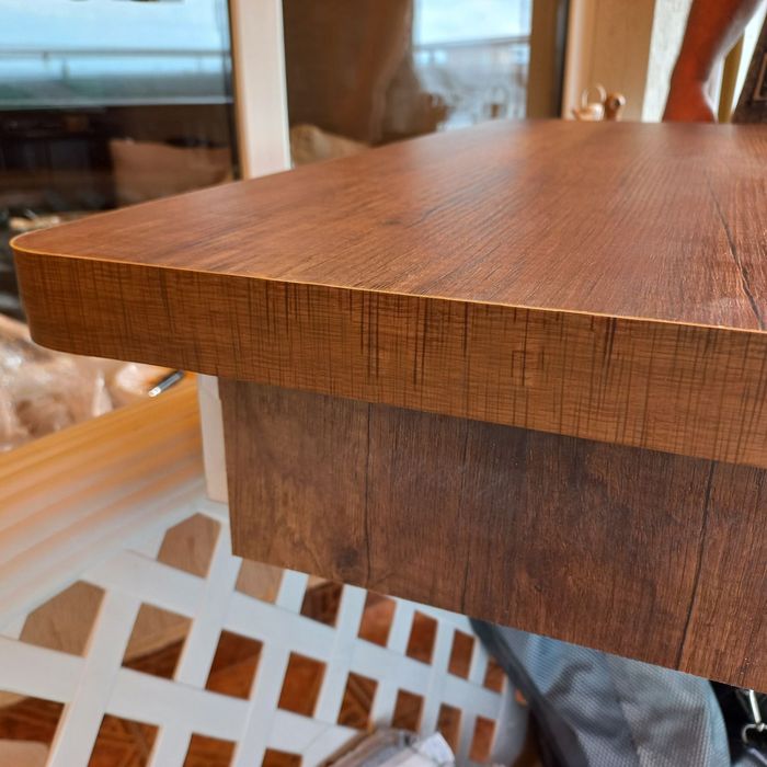 Нова разтегателна трапезна маса нова размер 80/130/+30,