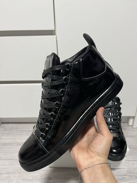 Balenciaga Arena Black