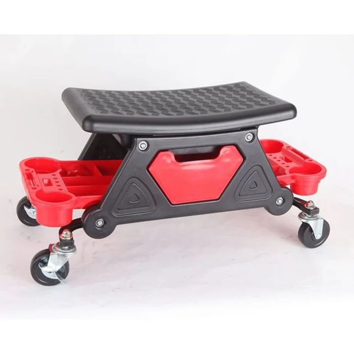 Сервизен стол с колела и място за съхранение