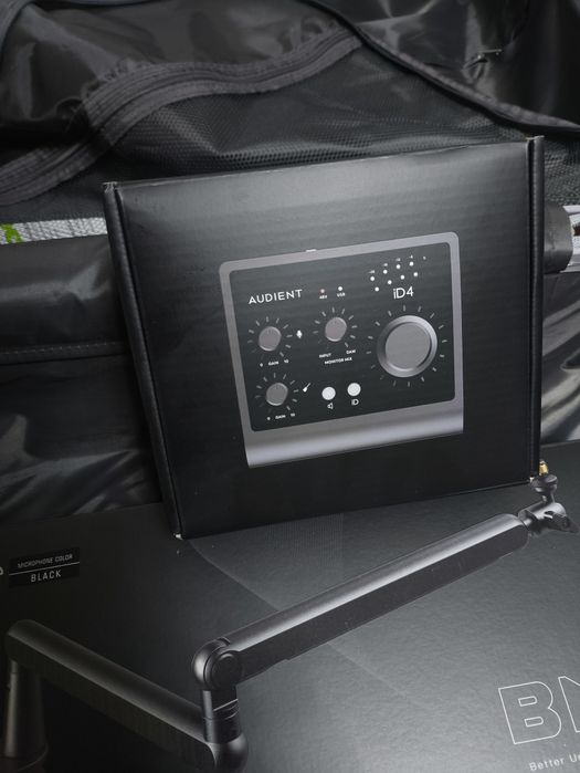 Audient iD4 звуковая карта