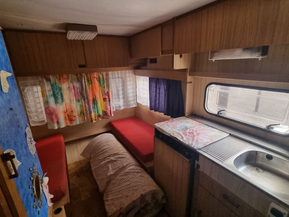 Rulota chateau cu acte Categoria B Cluj-Napoca • OLX.ro