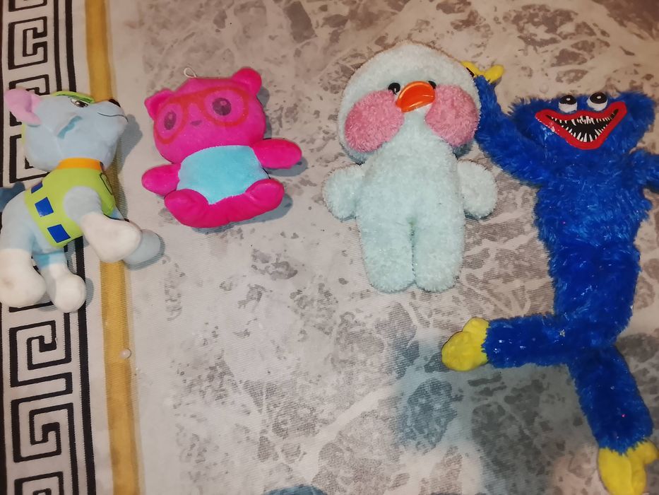 продаю всякие безделушки(описания)