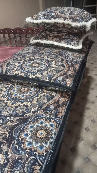 Koʻrpa koʻrpacha matras yostiq