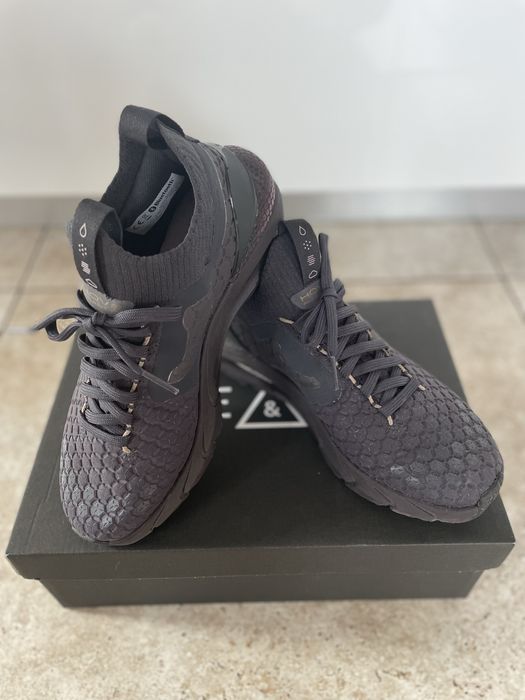 Дамски маратонки Under Armour HOVR PHANTOM 2