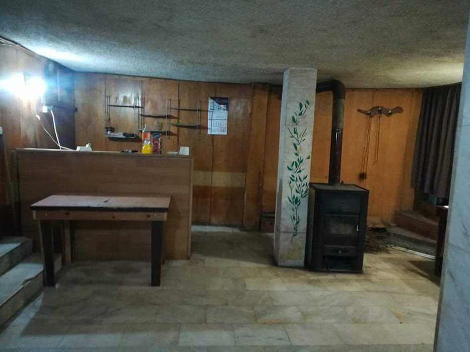 Продава се Хотел в Тополовград - 341 кв.м за 235 €/кв.м - Снимка #18