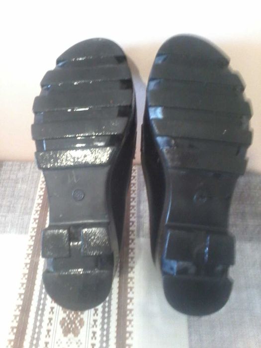 Туфли женские черные 38 размер