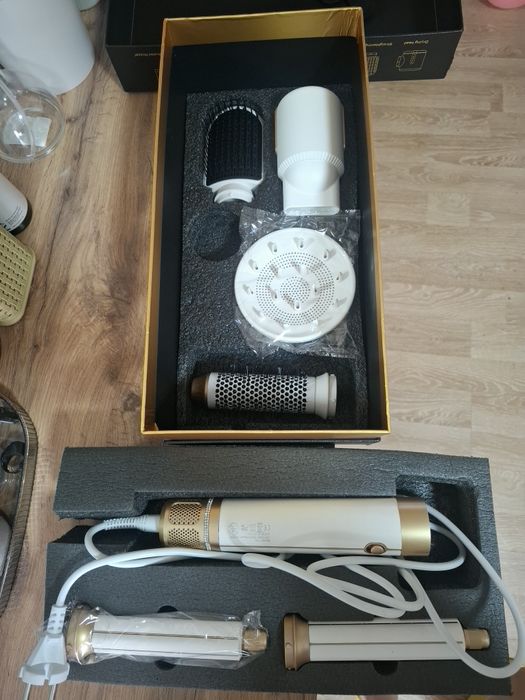 Продам стайлер для волос