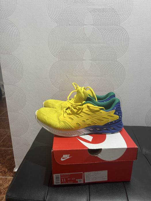 Маратонки Asics