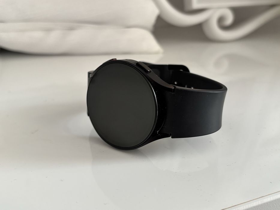 Smartwach Galaxy Watch 6, 44 mm LTE Graphite