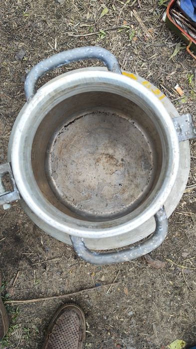 Продам! Две фляги на 25л и 40л