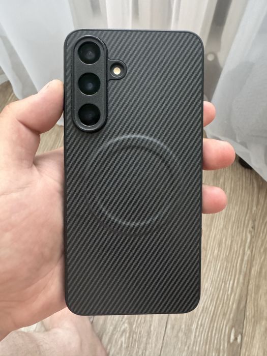 Продам на гаратии Samsung S 25fe