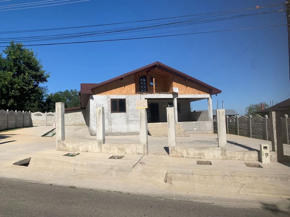 Casa  Constructie Nouă /  SAT Livada  Mare