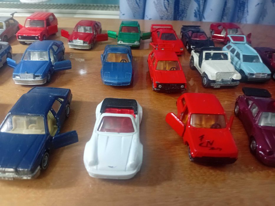 Lot masinute metal SIKU Germania