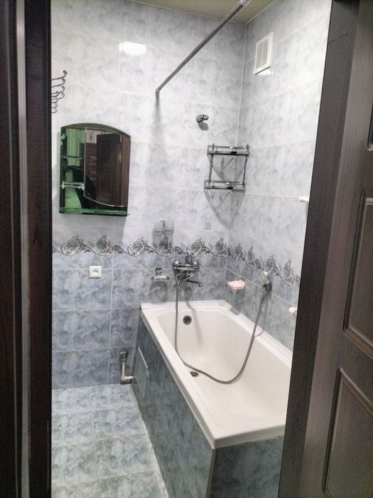 72000у.е Юнусабад 19 Карзинка 3 хона 76м2