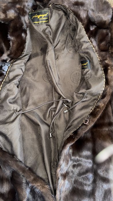 Норковая шуба коричневая