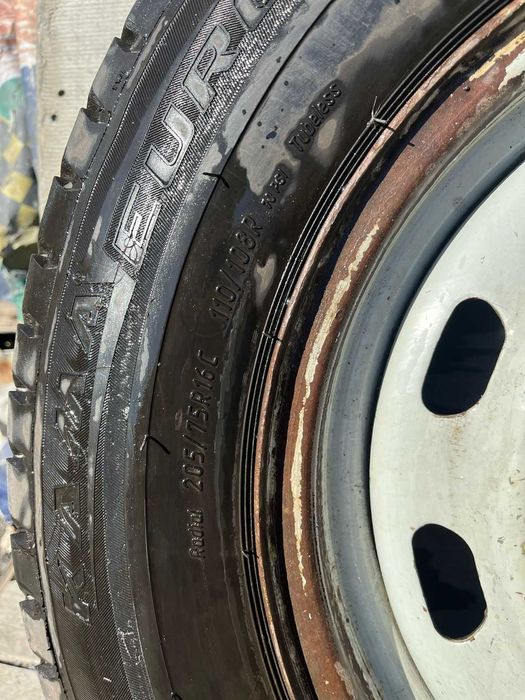 Срочно продам шины