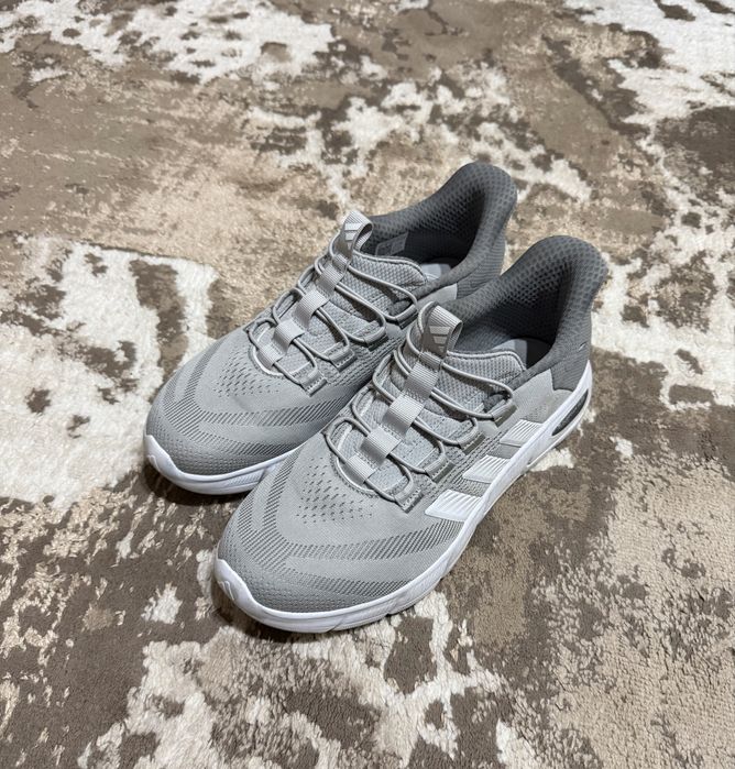 Vand adidași, nr. 43, preț fix