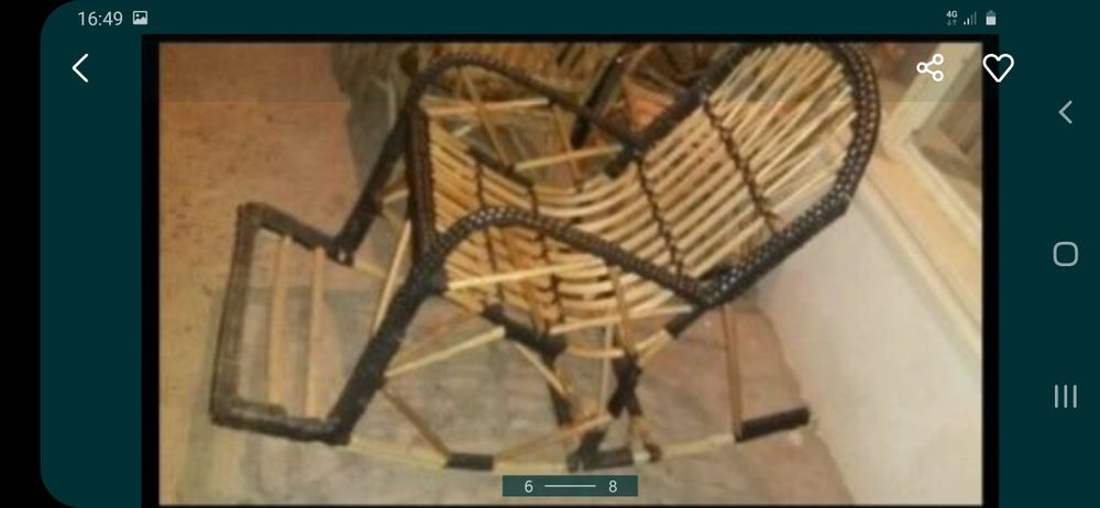 Тукилган стол  стуллар