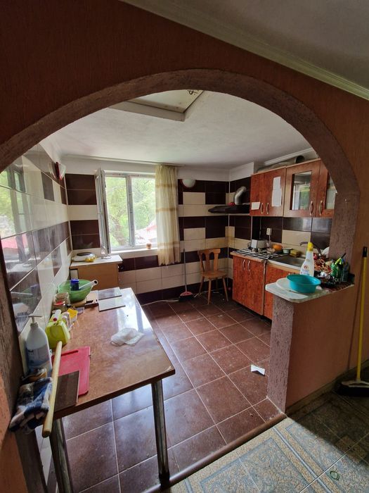 Vând urgent casa de vacanță in Robaia comuna Musatesti județ Argeș