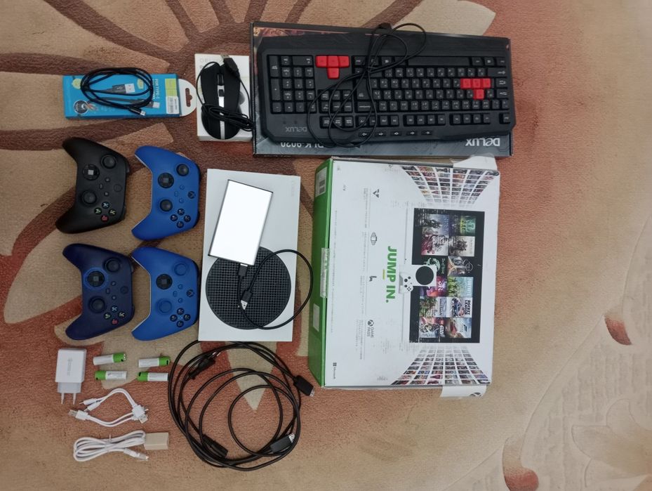 Продается Xbox series s