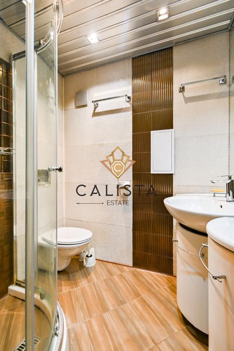 Дава се под наем Тристаен апартамент в София, Център - 96 кв.м за 1499 € - Снимка #8