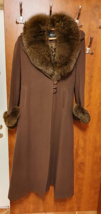 Vand palton dama elegant,lung,nou,maro,lana/cașmir,cu blana naturala