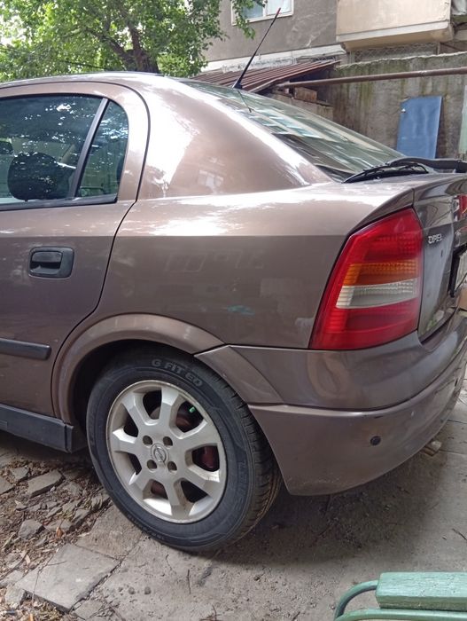 Autoturism Opel Astra g